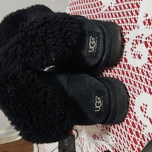 UGG BOOTS
